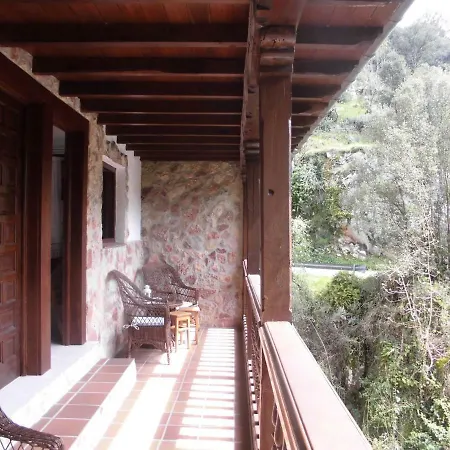 El Molino Pensión Arenas De Cabrales